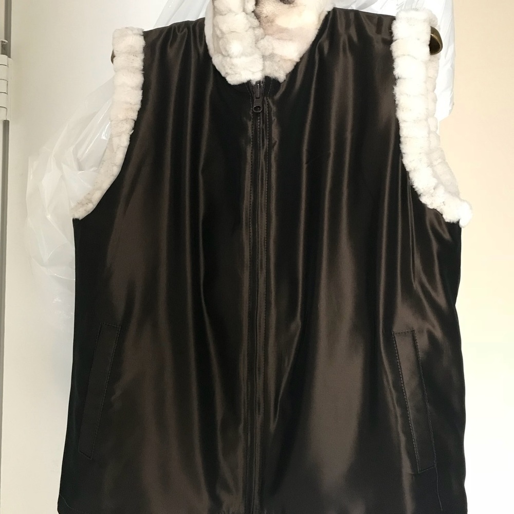 Mink reversible to poplin vest - Picture 2 of 8